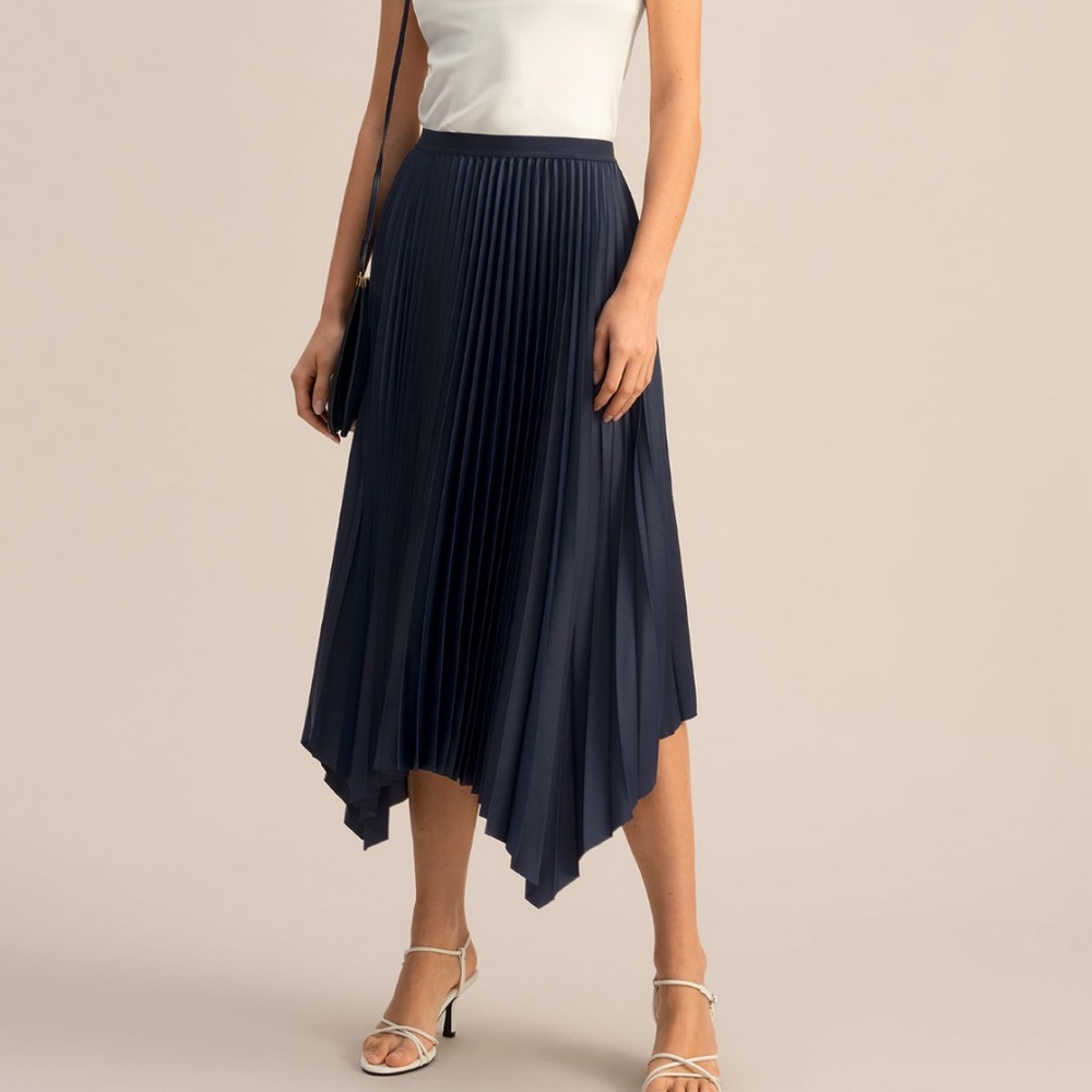 Lilysilk Pleated Handkerchief Skirt